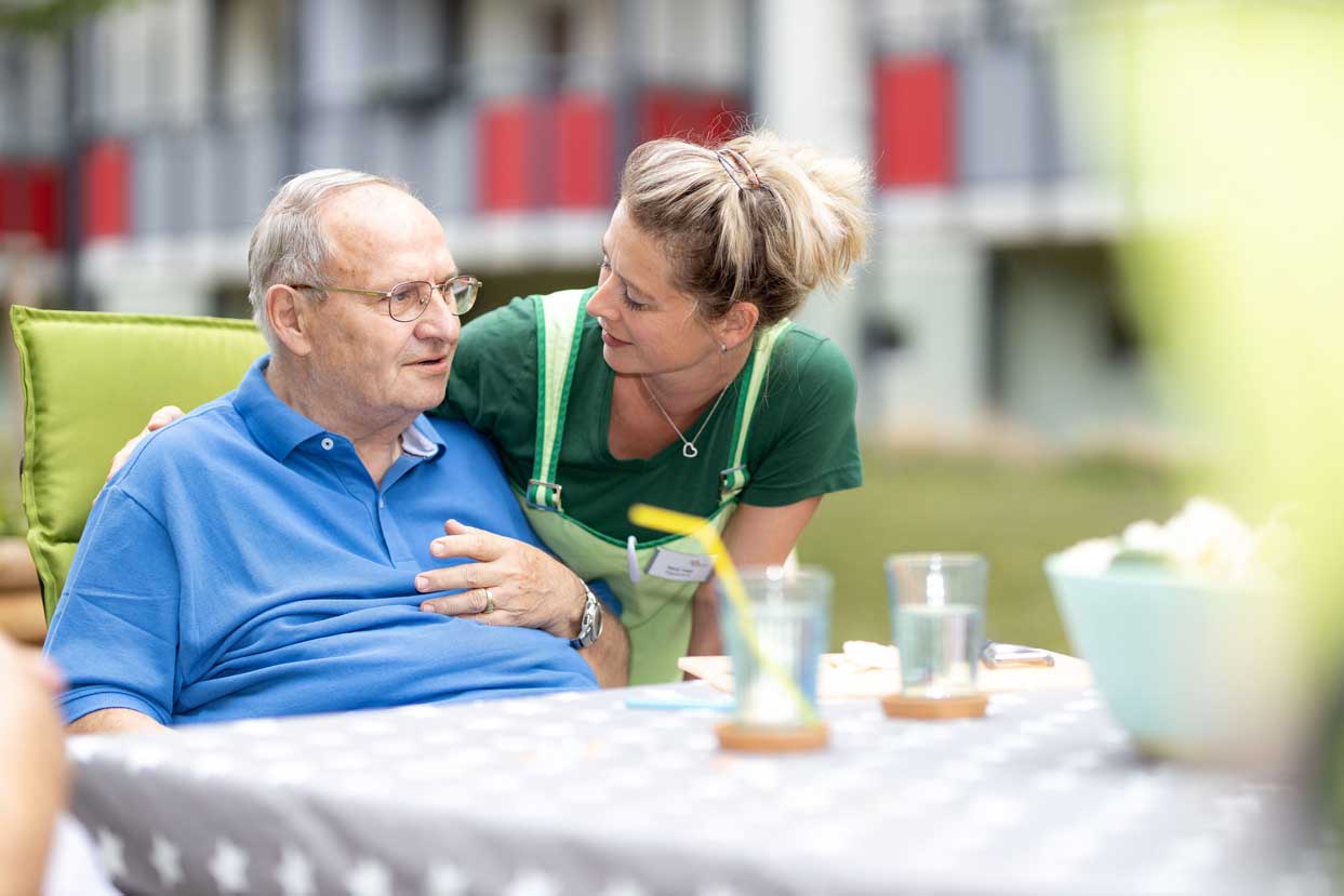 Gedächtnistraining und Beschäftigungstherapie für Männer (§43b/§53c SGB XI)